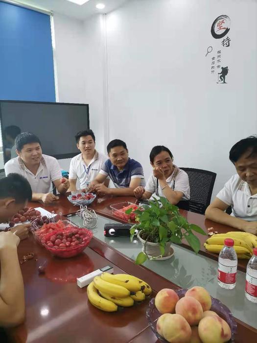 12085847b854143cca29c6e3ce8480b.jpg